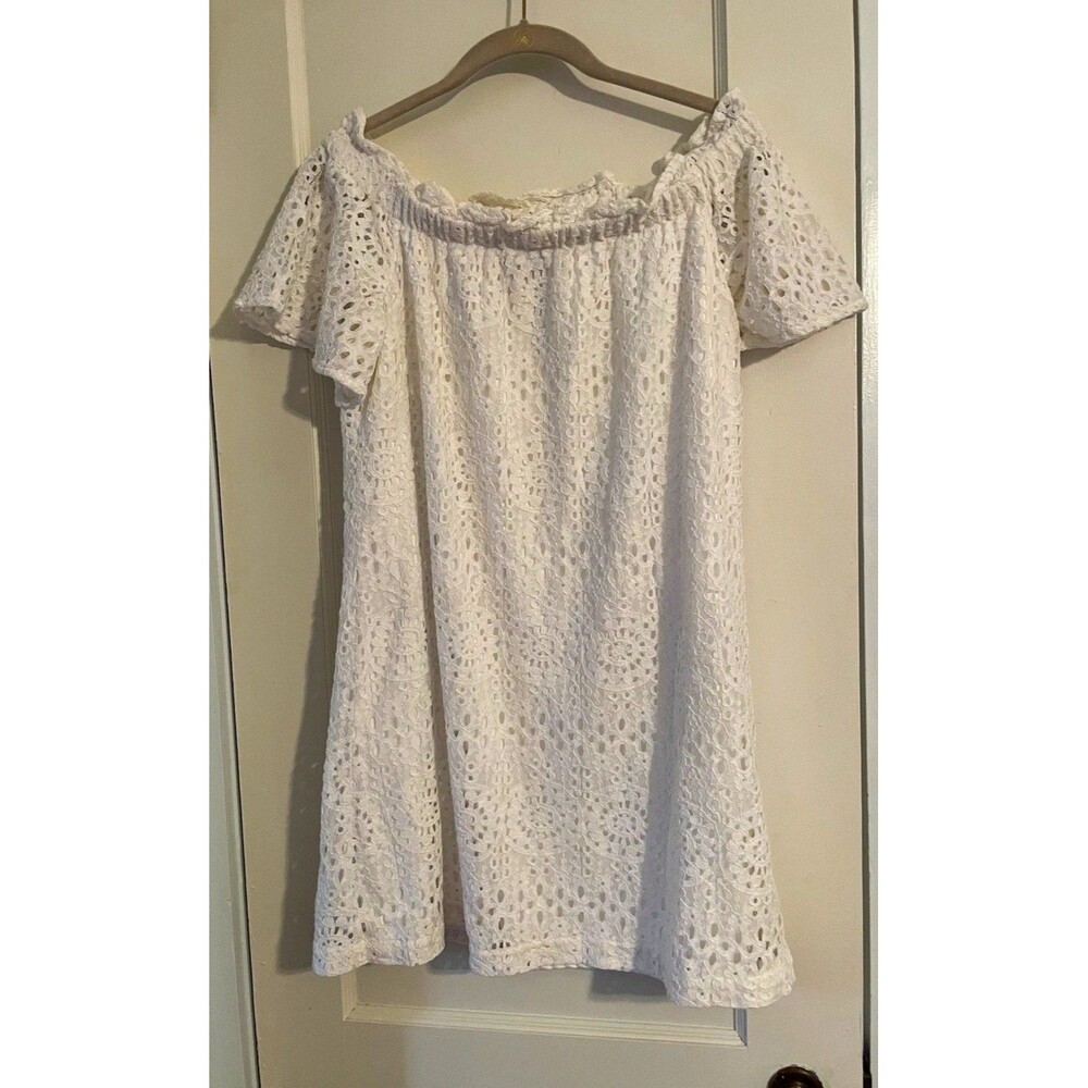 A.N.A Women’s M White Solid Lace Shift Off Shoulder Flutter Sleeve Lined Dress